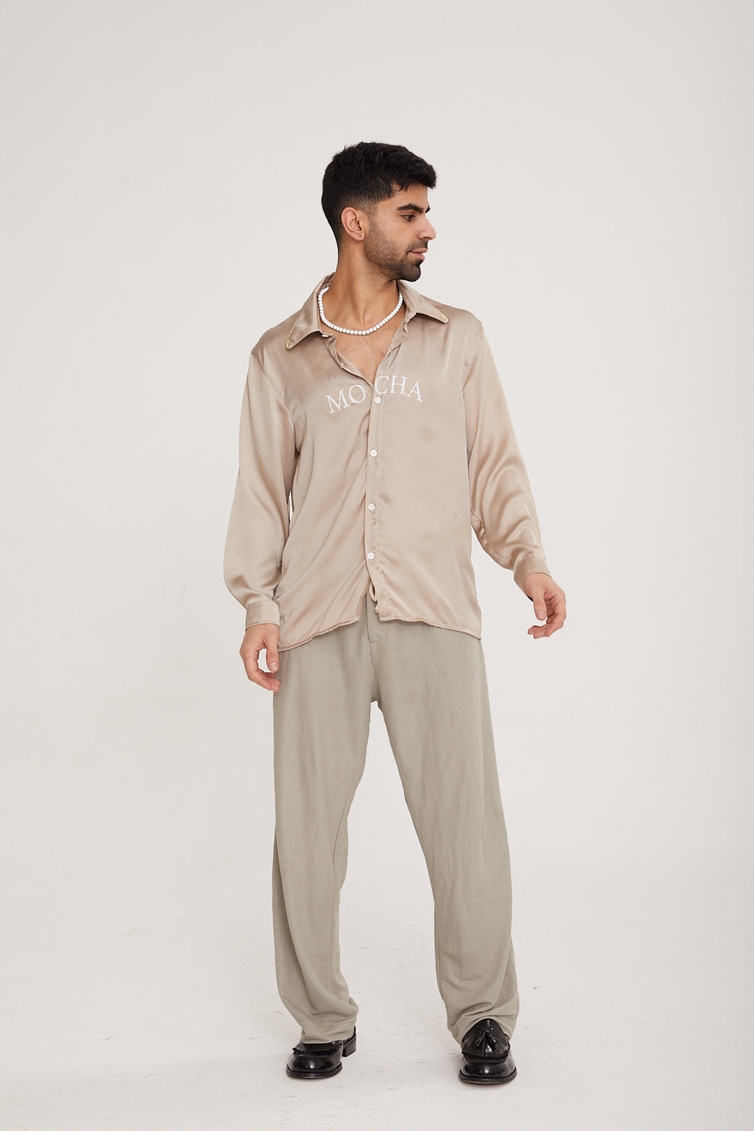 MOCHA PRINTED LOGO SILK SHIIRT - MOCHA