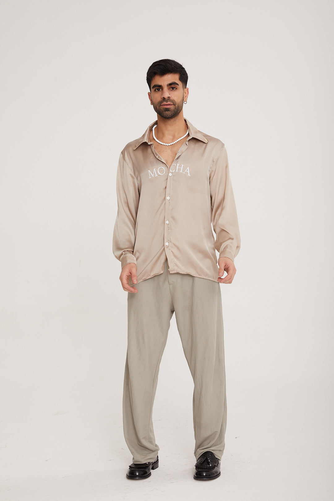 MOCHA PRINTED LOGO SILK SHIIRT - MOCHA